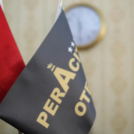 Pera